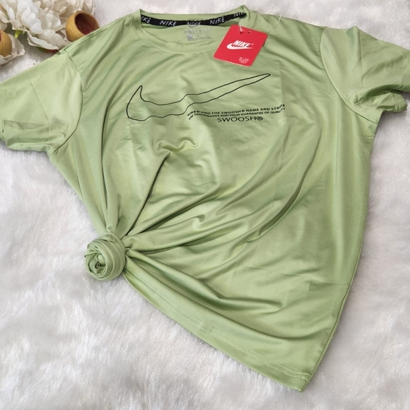 Womens Tees - Picture 2 of 3